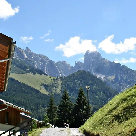 Holiday Gamsblume.13